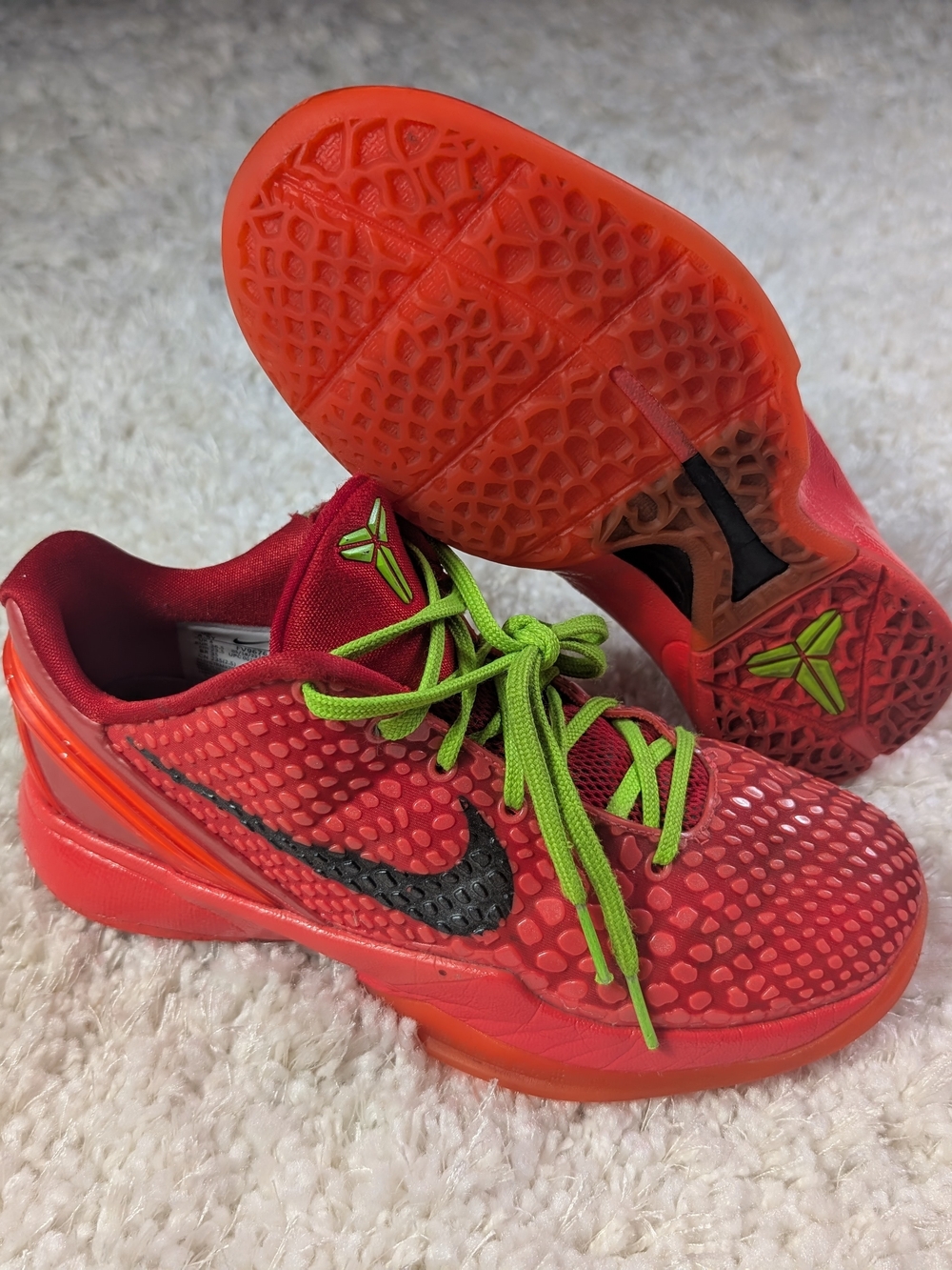 Nike Kids Kobe Basketball Shoes - Reverse Grinch